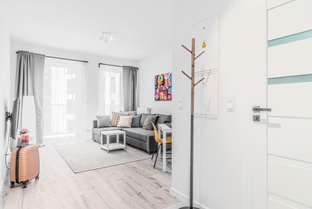 Apartamenty Homely Place Blisko Starego Rynku - Parking Poznan Exterior photo
